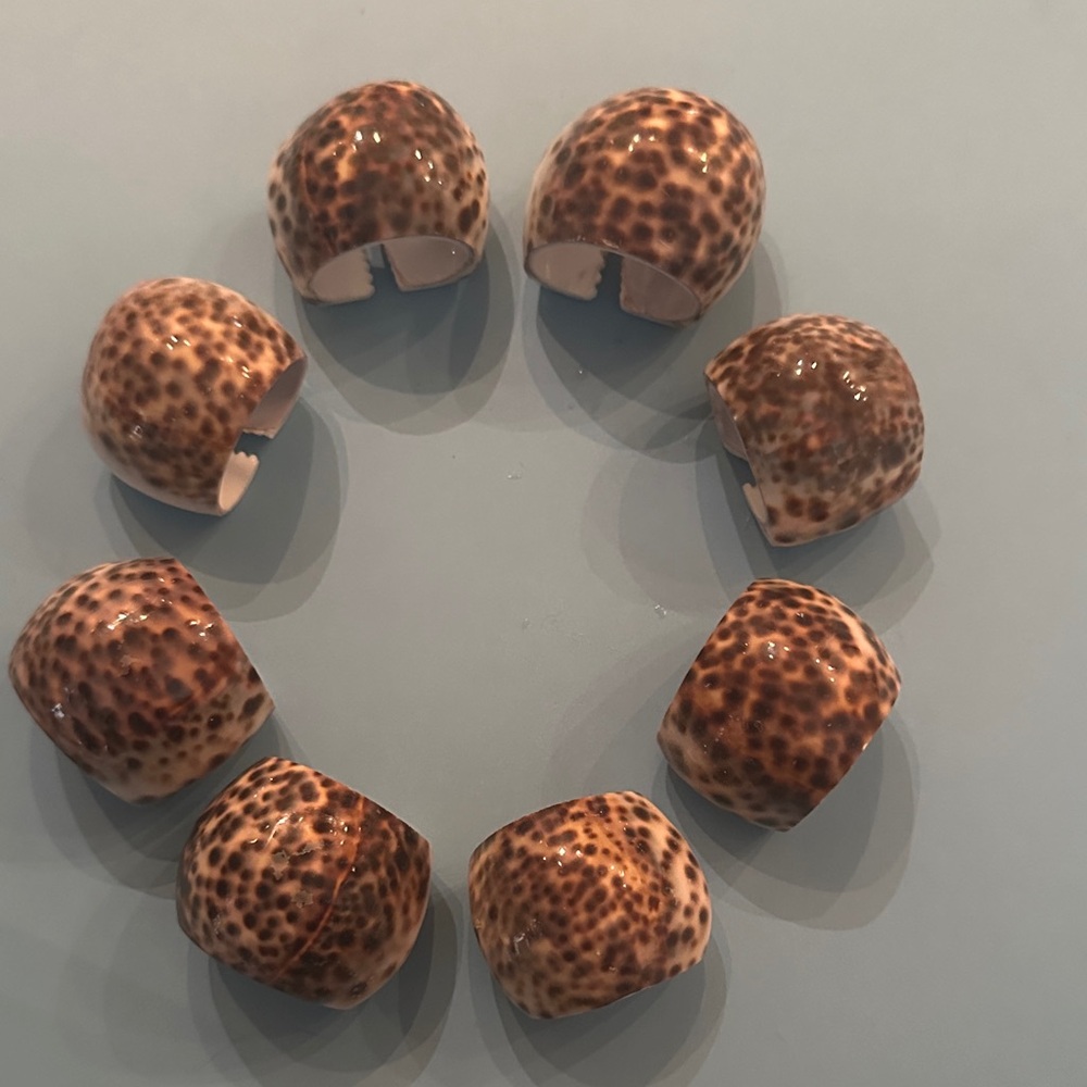 Natural Tiger Cowrie napkin rings